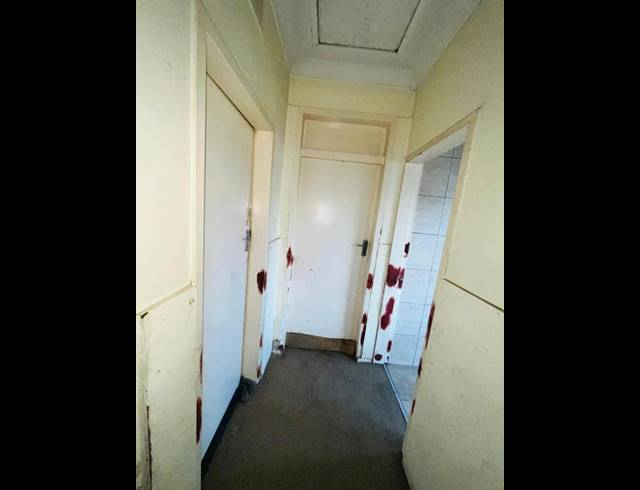 8 BEDROOM HOUSE FOR SALE IN BOKSBURG NORTH